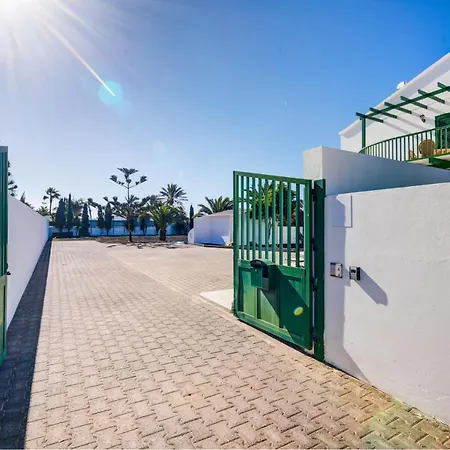 Amanecer I Con Piscina Climatizada Y Wifi Gratis * Playa Blanca