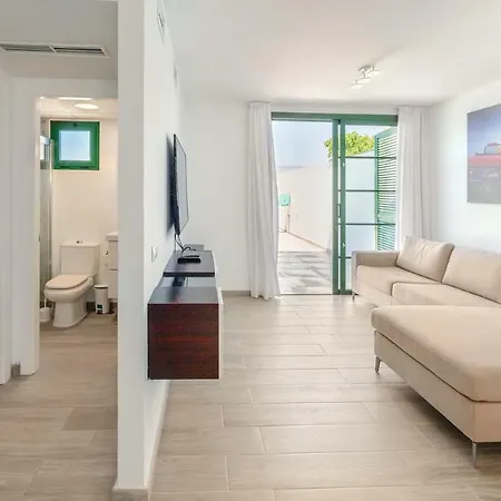 Amanecer I Con Piscina Climatizada Y Wifi Gratis Playa Blanca